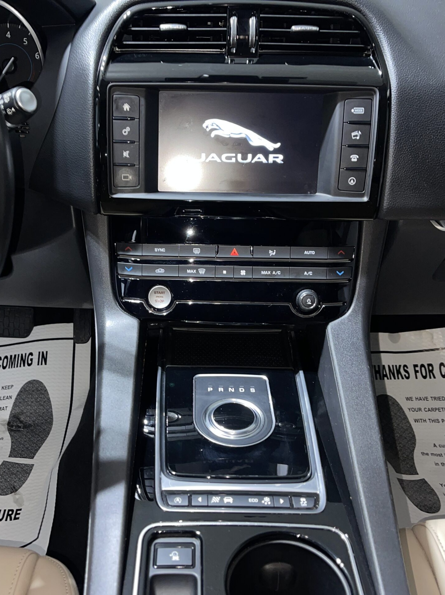 2017-Jaguar-F-Pace-Center-Console-Cleaned-scaled