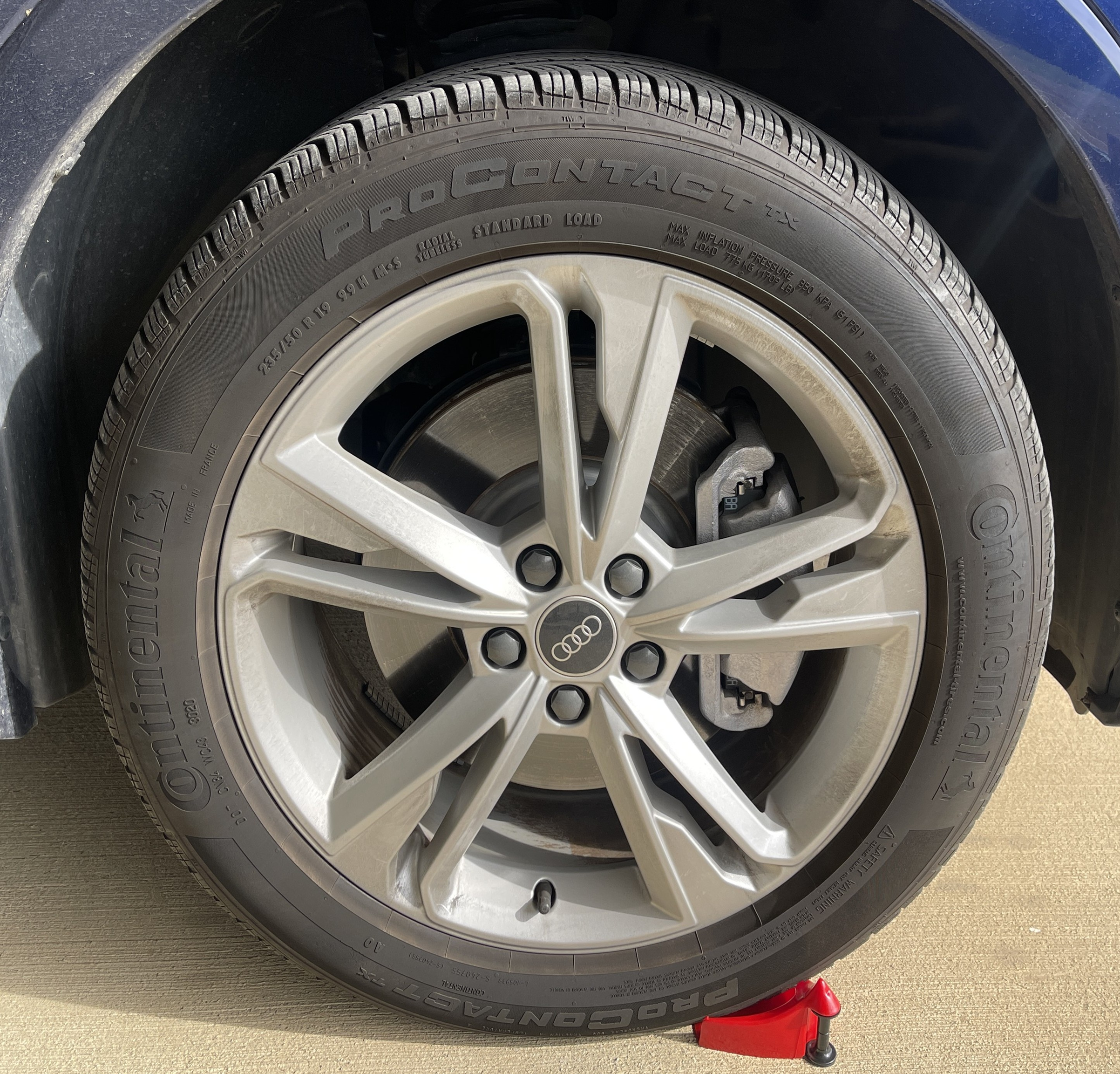 Audi Wheel Before (B)